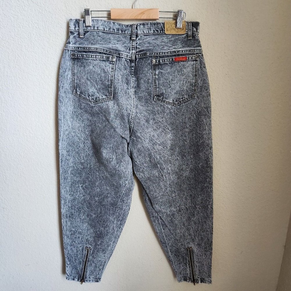 Acid Wash High-Waisted Jeans - Picture 3 of 13